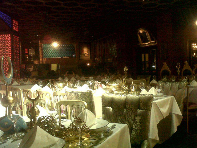 golden_cage_restaurant (2)